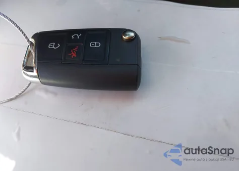 2019 Volkswagen Tiguan 2.0T Se/2.0T Sel/2.0T Sel R-Line/2.0T Sel R-Line Black из США, поврежденный, VIN 3VV3B7AX9KM102197